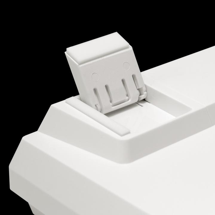 Image du produit White Shark Clavier de jeu mécanique blanc Shark Shinobi, OUTEMU RED Switch, rétroéclairage LED RGB complet, U (US, Filaire)