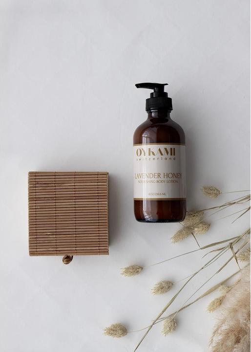 Image du produit Oykami Coffret cadeau Lotion pour le corps et les mains Miel de lavande (Set soin du corps)