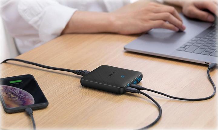 Actual product image Anker PowerPort Atom III Slim (65 W)