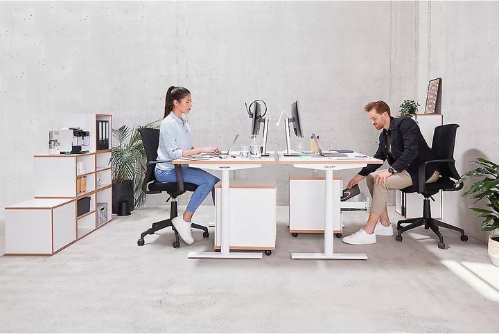 Produktbild Novigami Schreibtisch elektrisch höhenverstellbar Josi | Stehpult | BxT 1600 x 800 mm | Gestell Schwarz | Aho