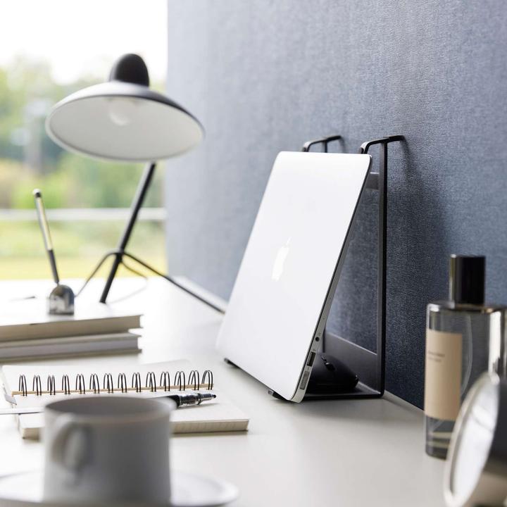 Produktbild Yamazaki Tablet-/Laptophalter mit Doppelfunktion TOWER