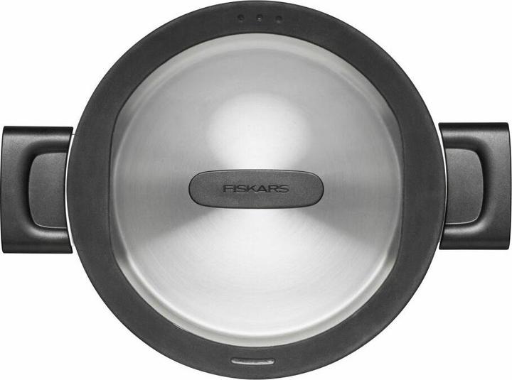 Actual product image Fiskars Casserole with lid, Ø 20 cm, Capacity: 3.5 litres, Suitable for all hobs, Stainless steel (20 cm, Pot, Stainless steel)