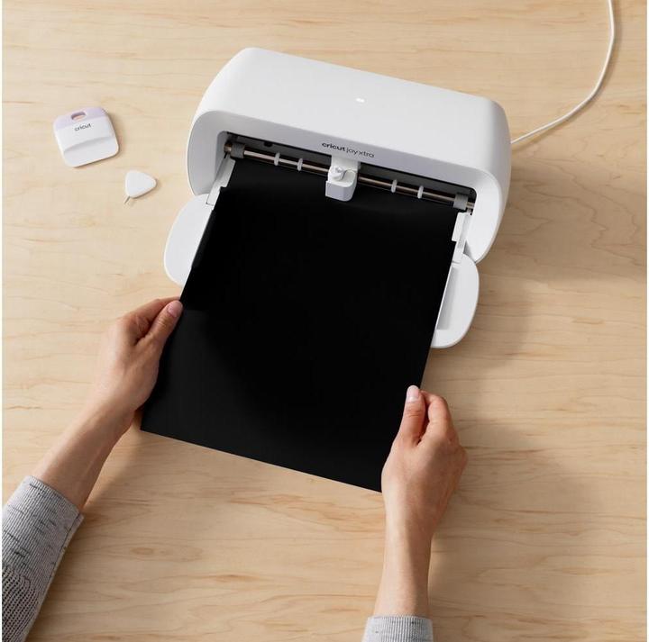 Actual product image Cricut Vinyl film Joy Xtra Smart removable 24.1 x 91.4 cm, black