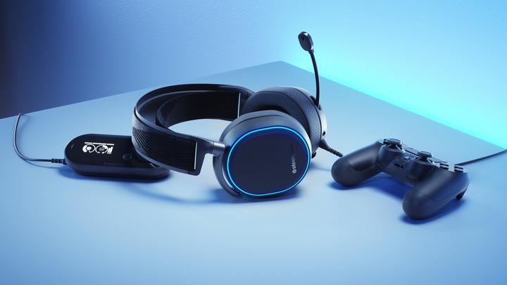 Produktbild SteelSeries Arctis Pro + GameDAC (RGB) (Kabelgebunden)