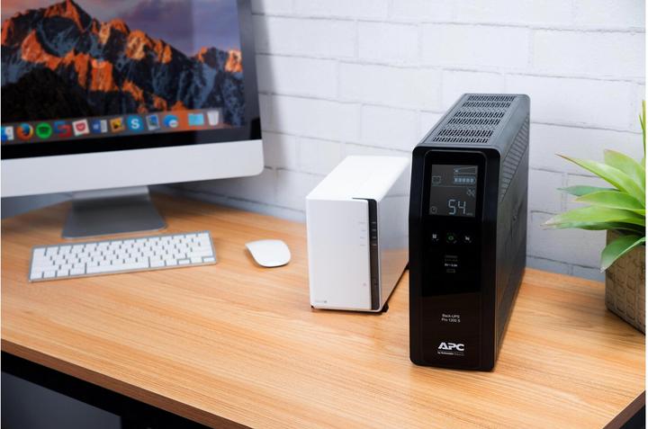 Actual product image APC BR1200SI (1200 VA, 720 W, Line-interactive UPS)