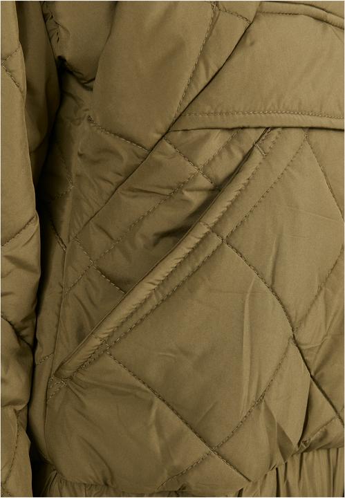 Actual product image Urban Classics Ladies Oversized Diamond Quilted Pull Over Jacket (S)