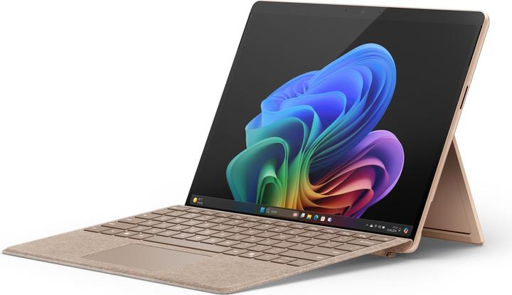 Produktbild Microsoft Surface Pro – Copilot+ PC (mit Netzteil) – 11. Edition (13", Snapdragon X Elite X1E-80-100, 16 GB, 1000 GB, Ohne Tastaturlayout)