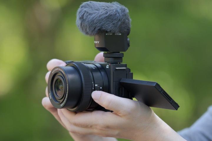 Produktbild Sony E PZ 16-50mm f/3.5-5.6 OSS II (Sony E, APS-C / DX)