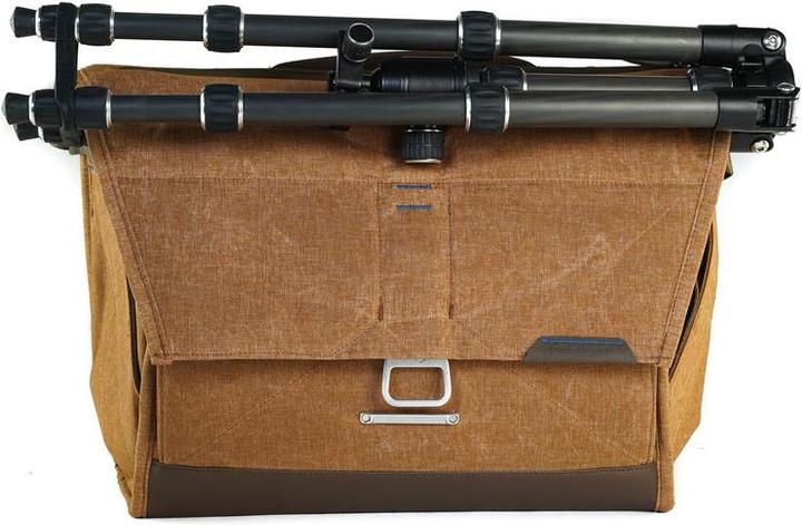 Produktbild Peak Design Everyday Messenger 15" Heritage Tan (Kamera Schultertasche)