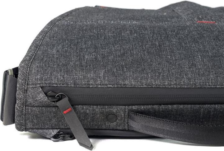Produktbild Peak Design Everyday Messenger 13" Charcoal (Kamera Schultertasche)