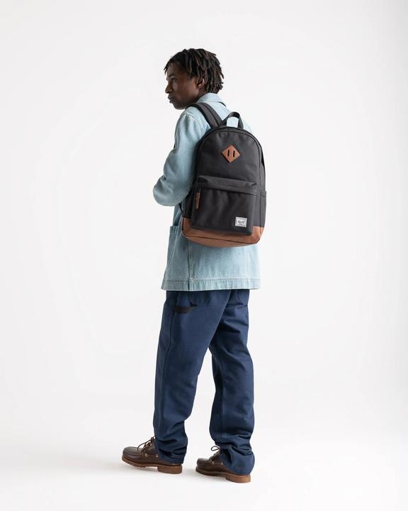 Actual product image Herschel Heritage Black/Tan Backpack, 24 l (24 l)