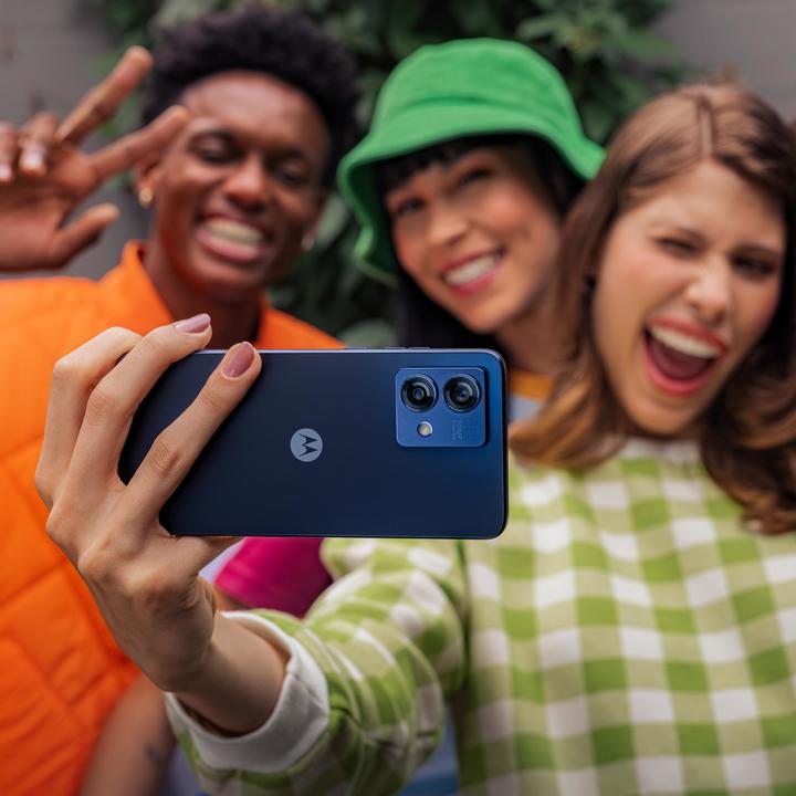 Actual product image Motorola moto g84 (256 GB, Midnight Blue, 6.55", Dual SIM, 50 Mpx, 5G)