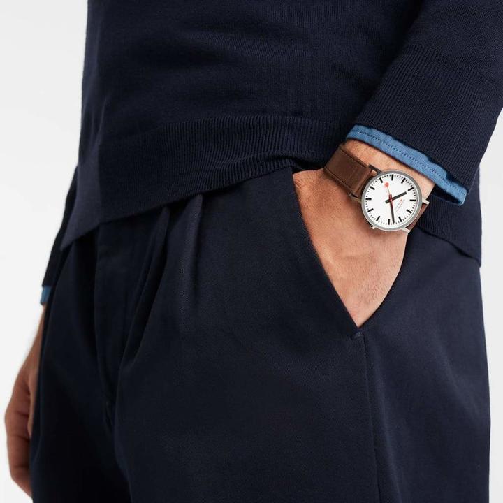 Produktbild Mondaine Classic - Vegan poliert (Analoguhr, Swiss Made, 40 mm)