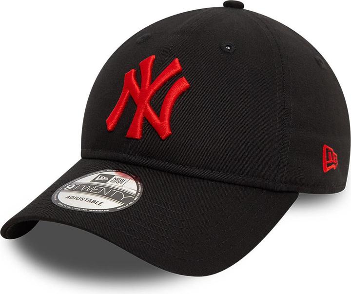 Actual product image New Era 9Twenty Casual Cap - New York Yankees Black / Red (One size)