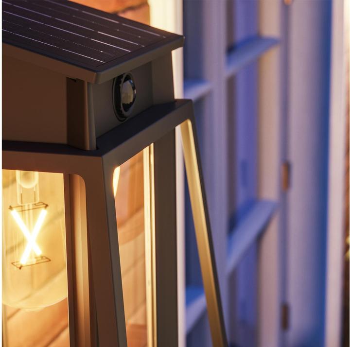 Immagine prodotto Philips Lighting Lysin 929004632801 Solar-Aussenwandleuchte 3.2 W Warmweiss Schw (470 lm, IP44)