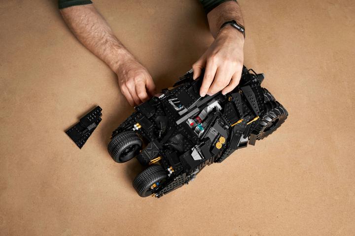 Actual product image LEGO Batmobile Tumbler (76240, LEGO DC, LEGO Rare Sets)
