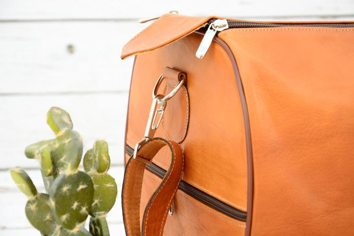 Produktbild Only-Bags.Store Camel Leder Duffel Bag, Hellbraune Gepäck Reisetasche, Weekender Tasche