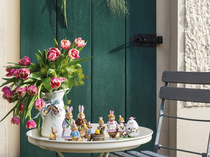 Actual product image Villeroy & Boch Easter Egg Tin Anna Painting Bunny Tales (0.09 l)