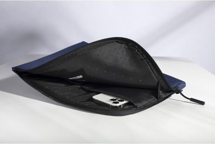Produktbild Incase Facet Sleeve for MacBook Pro 14" 2021 in Recycled Twill - Navy (14", Apple)