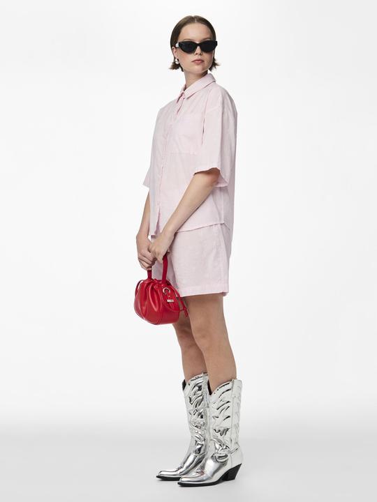 Actual product image Pieces PCEMMA Bestickte Shorts (XS)