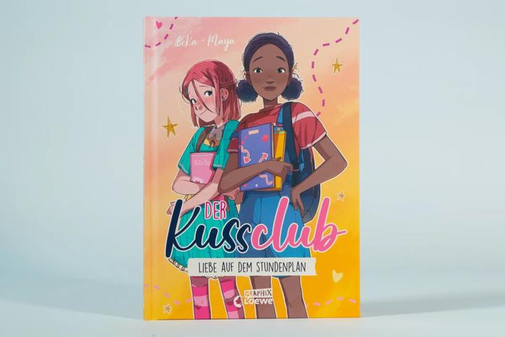 Produktbild Loewe Der Kussclub (Band 1) - Liebe auf dem Stundenplan (Deutsch, BeKa, Maya, Annette von der Weppen, Loewe Graphix, 2024)