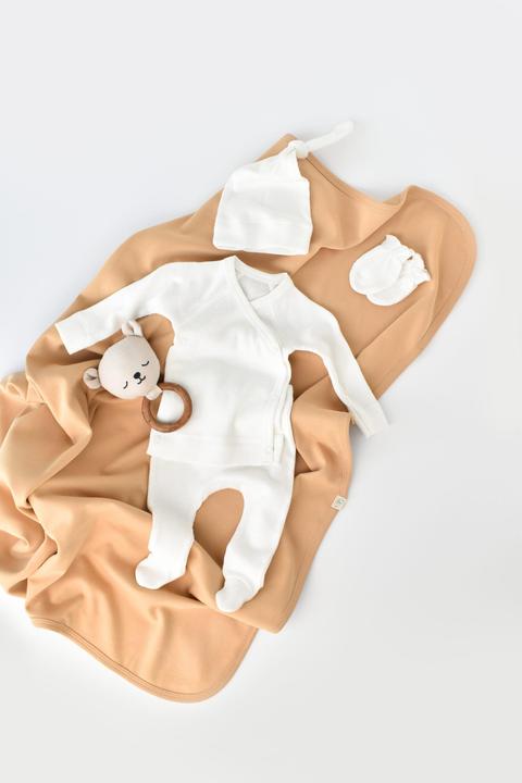 Produktbild BabyCosy 4 Stk Set. Hose. T-shirt. Mütze. Fausthandschuhe (68)
