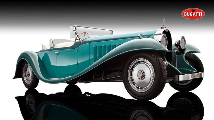Actual product image Bauer Exclusive 1:18 Bugatti Roadsters Esders Model Car