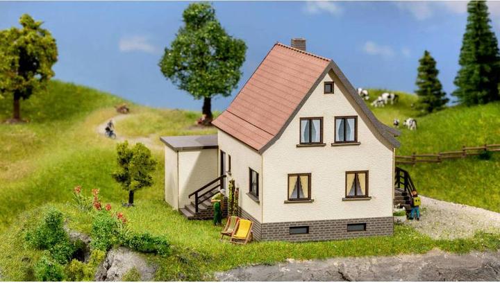 Produktbild Noch N Siedlungshaus mit Garage