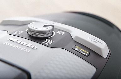 Produktbild Miele Mit EcoTeQ Plus-Bodendüse + AirTeQ-Bodendüse