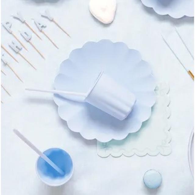 Produktbild GoDan Plastikbecher „Rüsche“ – hell Blau - wiederverwendbar (4 x)