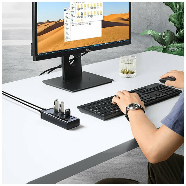 Produktbild Ugreen multifunction HUB 7in1 (USB-C, 8 Ports)