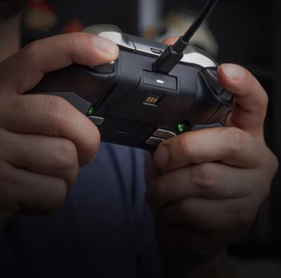 Actual product image PDP Play and Charge Kit (Xbox Series X, Xbox One X, Xbox One S, Xbox Series S)