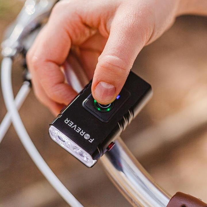 Produktbild Forever BLG-200 Bicycle and Scooter Active Light Kit with Built-in Battery Universal Frame Holder (400 lm, 15 lm)