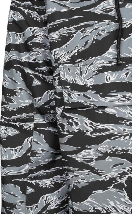 Produktbild Urban Classics Tiger Camo Pull Over (M)