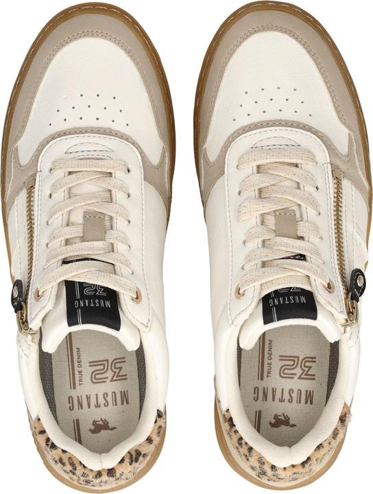 Actual product image Mustang Sneaker (39)
