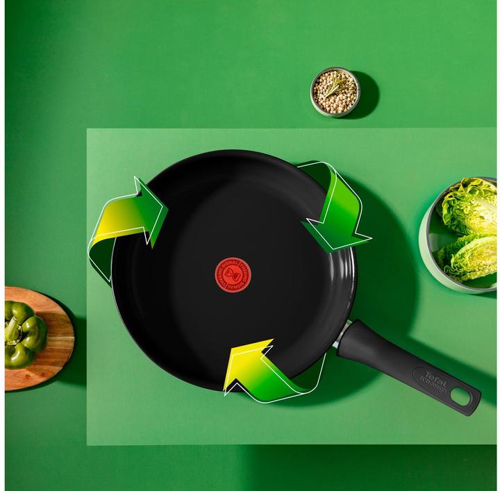 Actual product image Tefal Frying pan Renew Black On 24cm (24 cm, Frying pan, Aluminium, Ceramic)