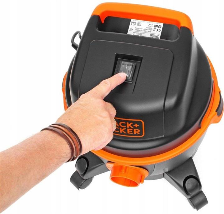 Produktbild Black & Decker BXVC15PE (Nass-Trockensauger)