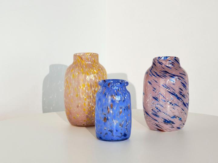 Image du produit HAY Splash Vase Roll Neck bleu moyen (1 x, Ø 14,5 x 22,5 cm)