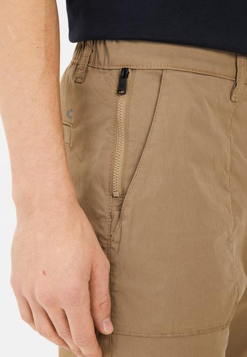 Actual product image Camel Active Leichte Chino im Relaxed Fit (34)