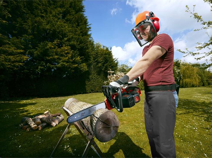 Image du produit Black & Decker Tronçonneuse sur batterie GKC3630L20 36V 2Ah 30 cm (Tronçonneuse à batterie)