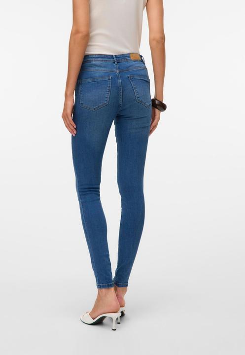 Image du produit Vero Moda Jeans Slim Fit à taille normale (32)