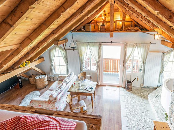 Produktbild Smartbox Romantische Übernachtung in einer Chalet Suite mit Abendessen und eigenem Spa am Thunersee (2 Pers.)
