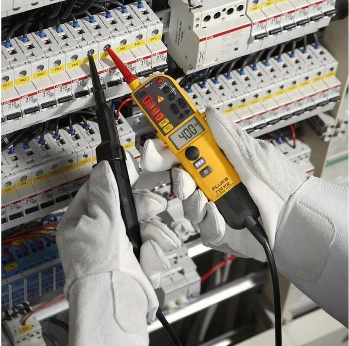 Actual product image Fluke Two-pole voltage tester T1 (CAT III 690V, CAT IV 600V)