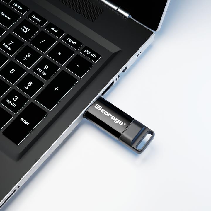 Actual product image iStorage datAshur BT - USB Flash Drive (biometric) (16 GB, USB 3.2)