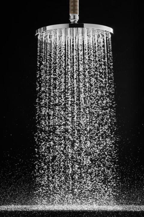 Immagine prodotto hansgrohe Soffione doccia Raindance S 240 1jet 27474000 24 cm incl. braccio doccia 39 cm cromo (1 Tipi di raggi, 18 l/min)