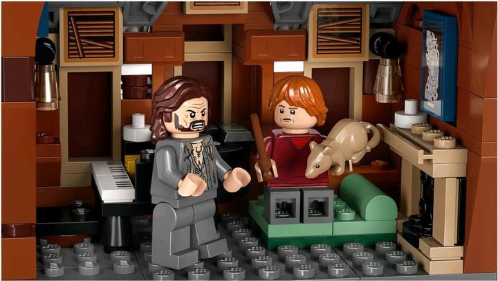 Actual product image LEGO Howling hut and whipping willow (76407, LEGO Harry Potter)