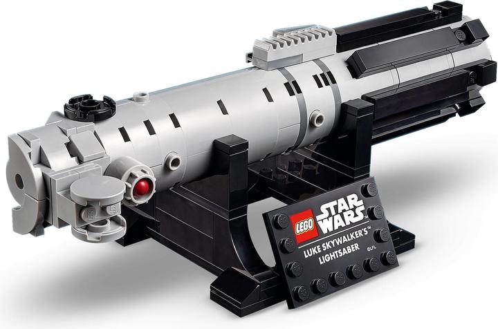Actual product image LEGO Luke Skywalker's lightsaber (40483, LEGO Star Wars)