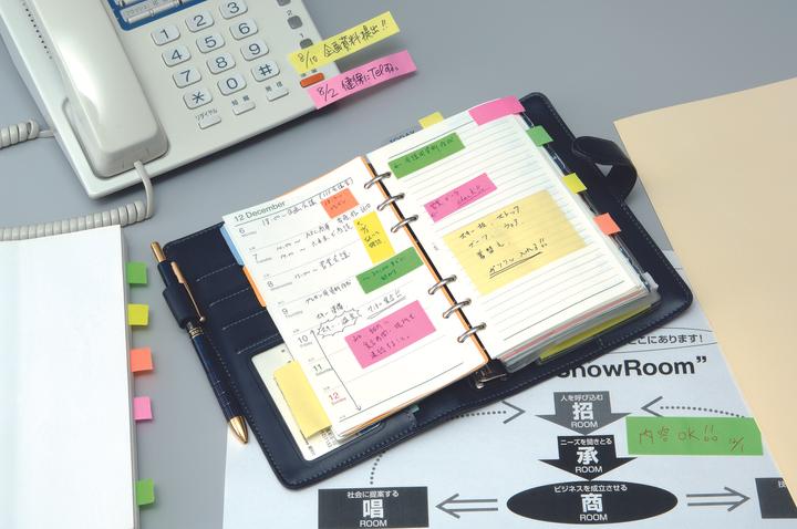 Actual product image NT Cutter Memoc Roll Tape Paper Type