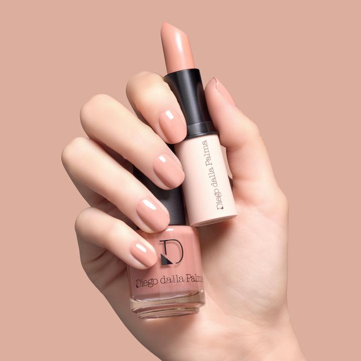 Actual product image Diego dalla Palma Nail Polish 208 (208, Colour paint)