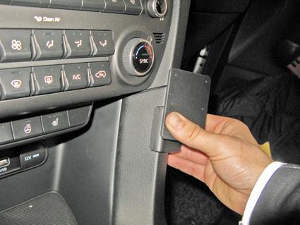 Actual product image Brodit 855209 Car mount Kia Sportage 16-